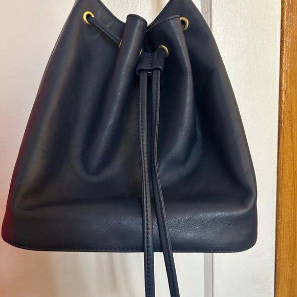 Frank and Oak blue leather bucket bag - Picture 2 of 4